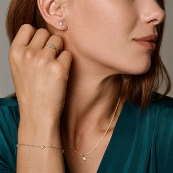 Lily - Ring aus 14 Karat Gold mit Diamanten von insgesamt 0,30 Karat